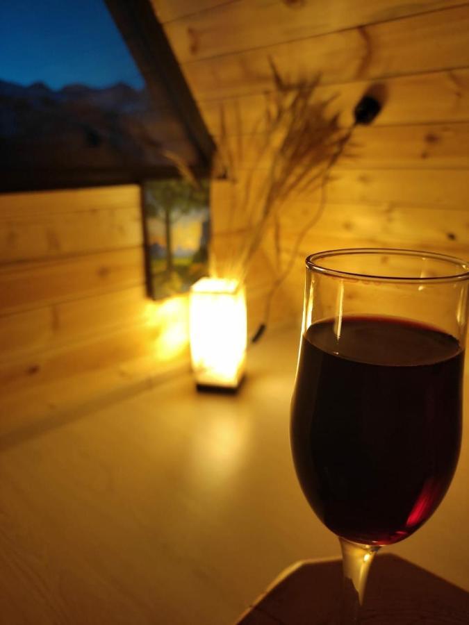 Alone Cottage Kazbegi Exterior foto