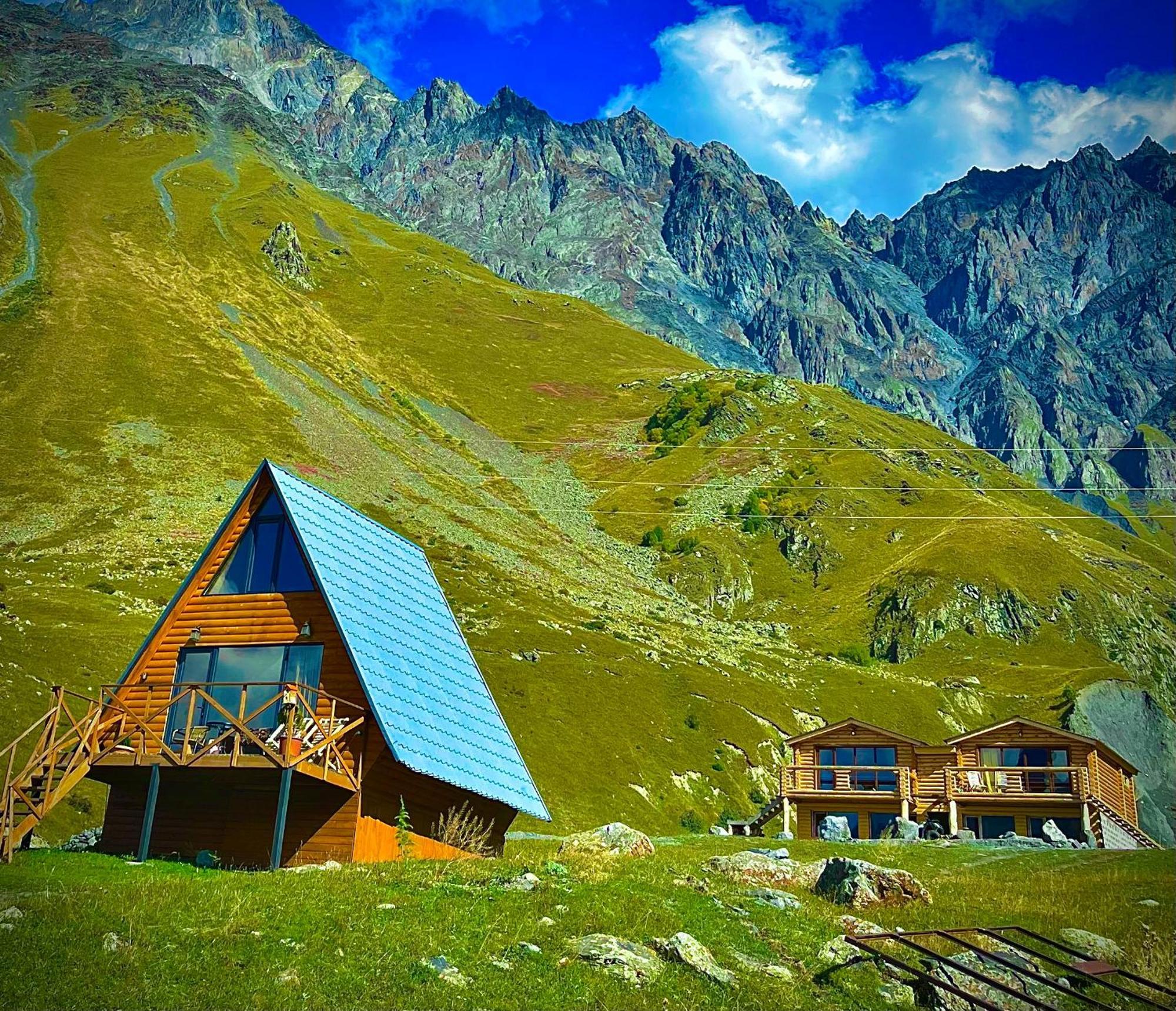 Alone Cottage Kazbegi Exterior foto
