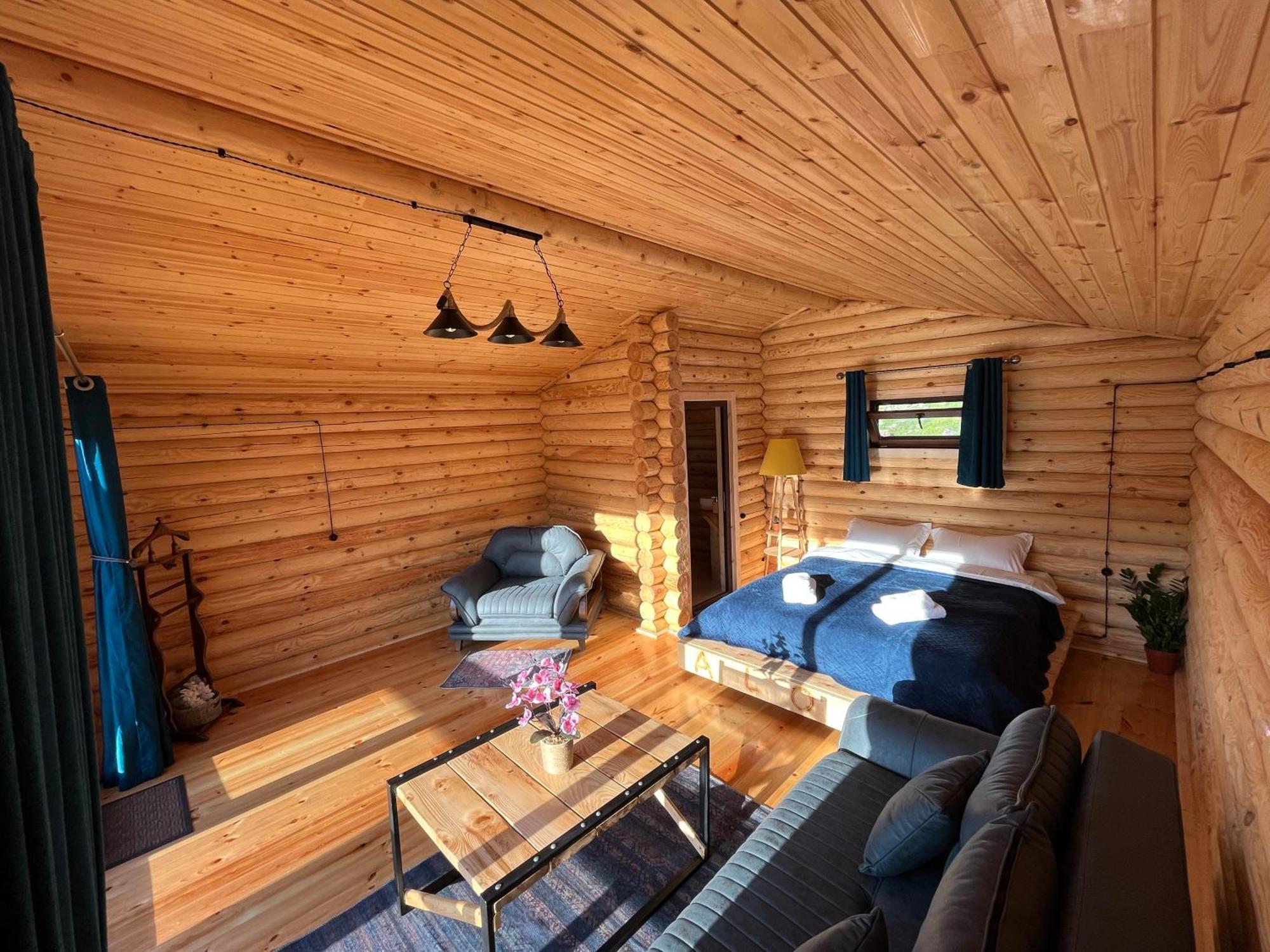Alone Cottage Kazbegi Exterior foto